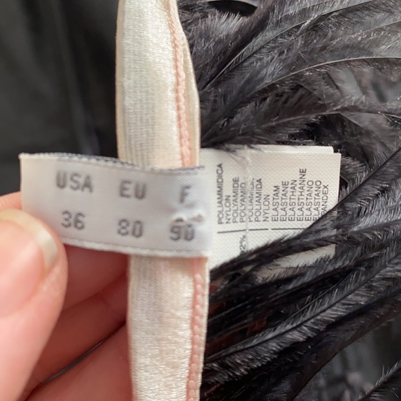 Fredericks of Hollywood Black Corset w/ Feather Belt - Picture 9 of 9